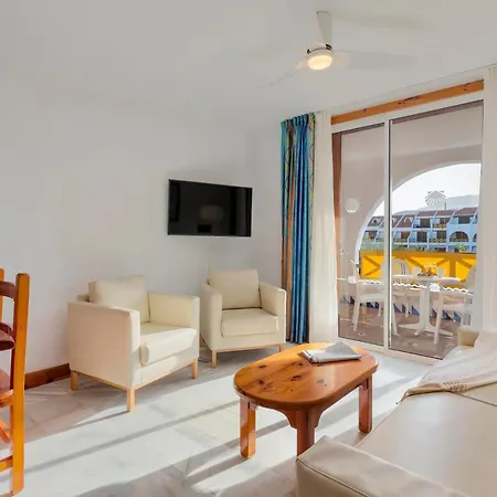 Parque Santiago Iii Official 플라야데라스아메리카스