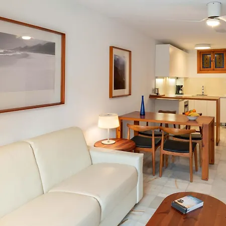 Parque Santiago Iii Official Apart Otel