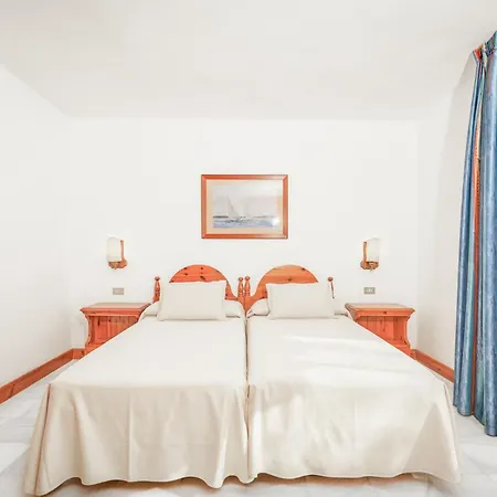 Parque Santiago Iii Official Apart Otel