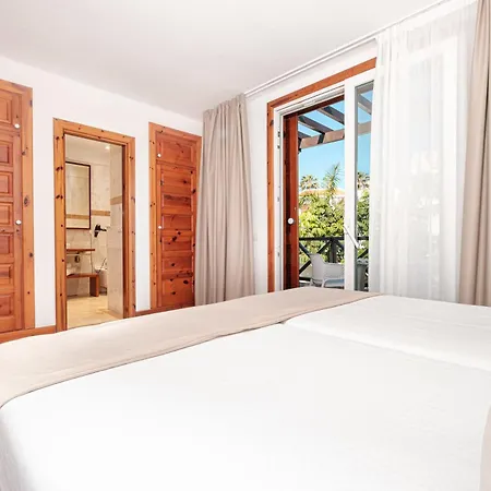 Apart-hotel Parque Santiago Iii Official 3*