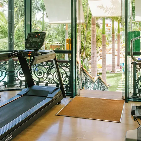 Parque Santiago Iii Official Aparthotel