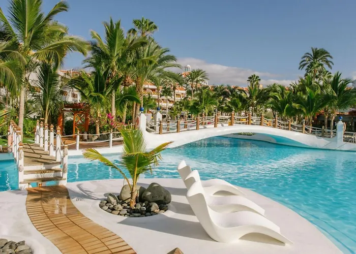 Parque Santiago Iii Official 公寓式酒店 3*