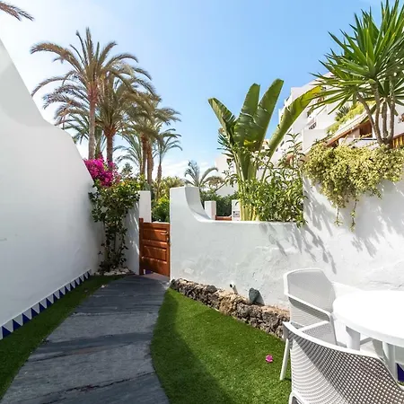 Aparthotel Parque Santiago Iii Official Playa de las Americas (Tenerife)