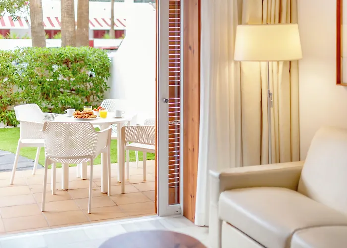 Parque Santiago Iii Official Aparthotel